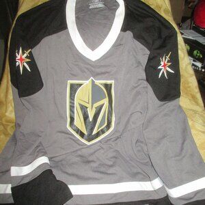 Vegas Golden Knights Hockey Jersey Mens L Gray Black NHL Hockey V-Neck
